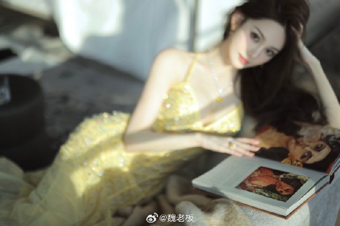 沉默的羔羊 封面