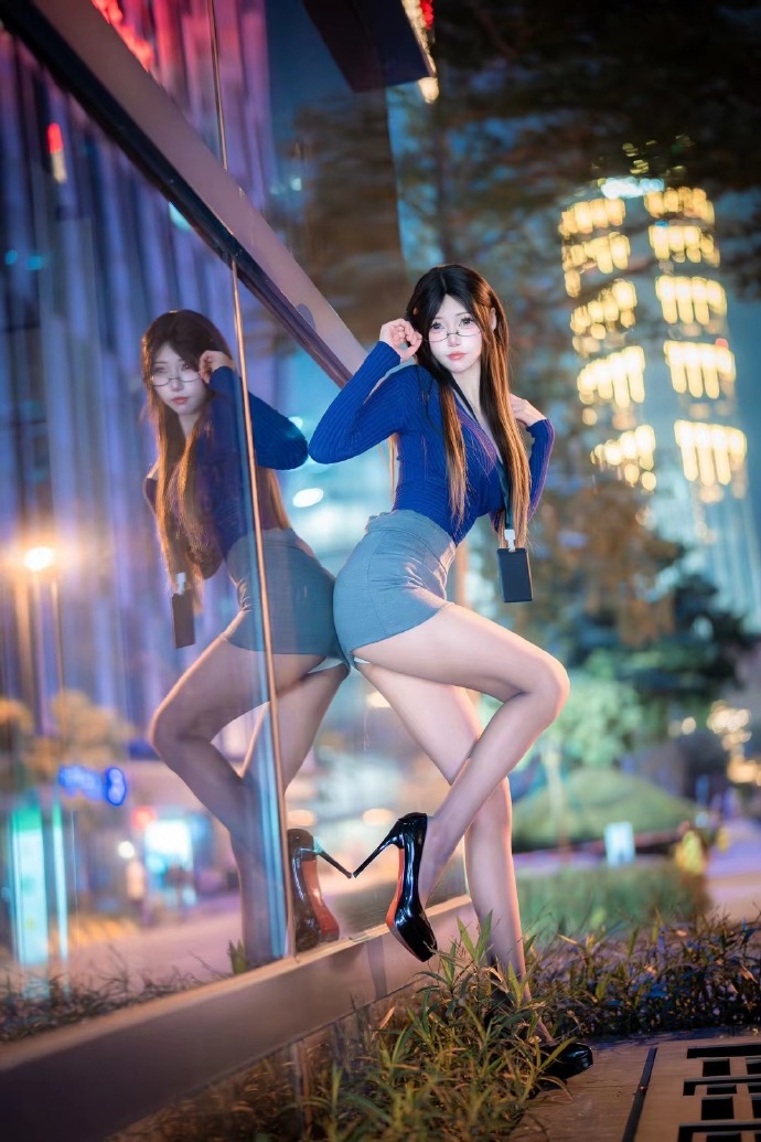 摩登家庭 封面